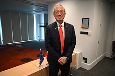 外交部政務次長吳志中說，福爾摩沙俱樂部一直以來都支持台灣，隨著總統賴清德剛結束史瓦帝尼的出訪行程，回到台灣，各國議員關注焦點進一步延伸至航空領域的飛越權相關議題。