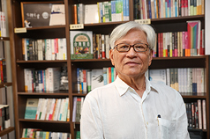 回顧總統直選30週年，作家李敏勇最關切的仍是台灣國家認同的問題。資料照。