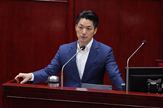 針對近來輝達進駐北投士林科技園區牽扯的用電問題，台北市長蔣萬安（圖）表示若沒有正確的能源政策，就不會有穩定的電力供應。