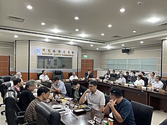 核安會29日召開「核三廠再運轉計畫第一回合綜合審查聯席會議」，說明第一回合審查作業執行現況。（核安會提供）