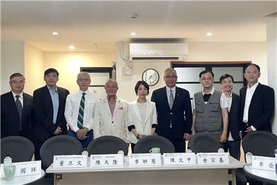 新台灣國策智庫主辦的「中共對日認知戰滲透與僑務體系因應戰略」圓桌論壇。圖：新台灣國策智庫提供