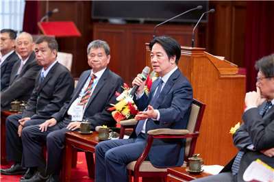 賴清德總統接見「台灣工廠管理輔導與永續發展學會暨中華民國特定工廠聯合會」。(圖：總統府)