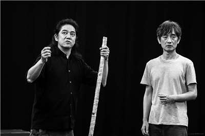 EX-亞洲劇團20週年旗艦製作《然而，悉達多》，並登上2026鐵玫瑰藝術節。(林育全 攝／EX-亞洲劇團提供)