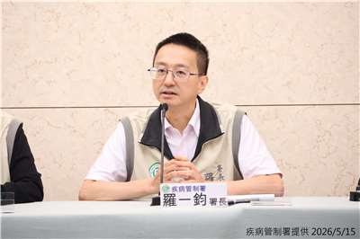 疾管署長羅一鈞15日公布一名「洪迪亞斯號」郵輪紐西蘭籍乘客於我國檢驗陰性。(疾管署提供)