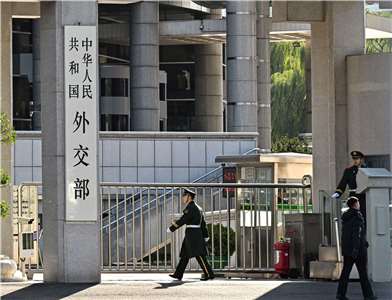 中國外交部5日表示，中方堅決反對干涉古巴內政，敦促美方立即終止對古巴的封鎖制裁和任何形式的脅迫施壓。(AFP)
