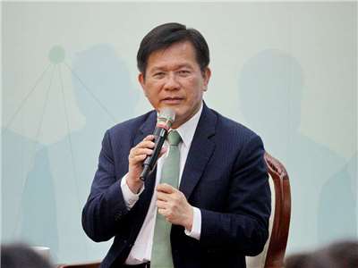 外交部長林佳龍29日舉行就職2週年記者會，他表示全力促使台灣與對方的利益一致，是處理外交工作最深層的策略 (央廣記者王照坤 攝)