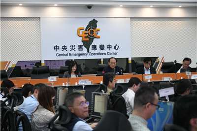 行政院政委季連成12日召開「115年防汛抗旱整備會議」。(圖：行政院提供)