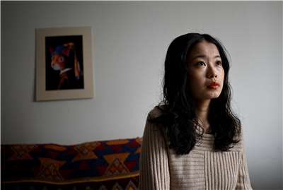 圖為中國著名女權活動人士弦子2020年12月2日在北京接受採訪。資料照片。