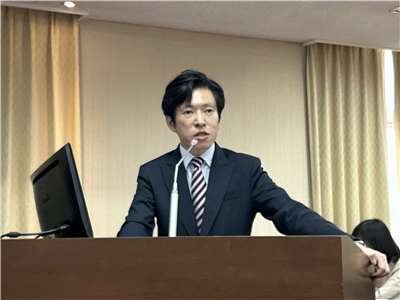 立法院內政委員會今天(21日)審查今年度行政院預算案，行政院秘書長張惇涵列席報告與備詢。(趙婉淳 攝)