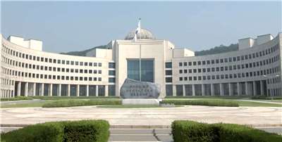 南韓國家情報院8日表示，將與軍方加強無人機相關資料共享，以強化對「持續演變」威脅的應對能力。(圖：維基百科)