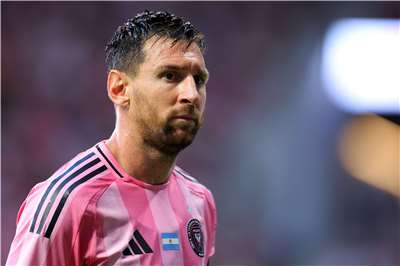 2026世界盃即將登場，阿根廷傳奇球星梅西(Lionel Messi)傳出左大腿後側肌群有肌肉疲勞狀況，是否第6度出戰世界盃，備受關注。