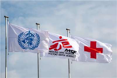 世界衛生組織(WHO)、國際紅十字會(ICRC)和無國界醫生組織(MSF)聯名，發布「緊急呼籲採取行動」聲明，譴責對醫療服務攻擊加劇。 (AI生成)