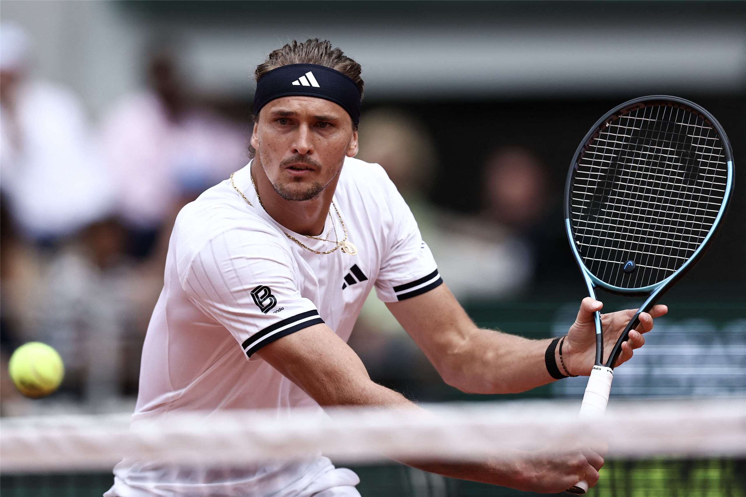 德國好手茲韋列夫(Alexander Zverev)31日在法網男單晉8強。