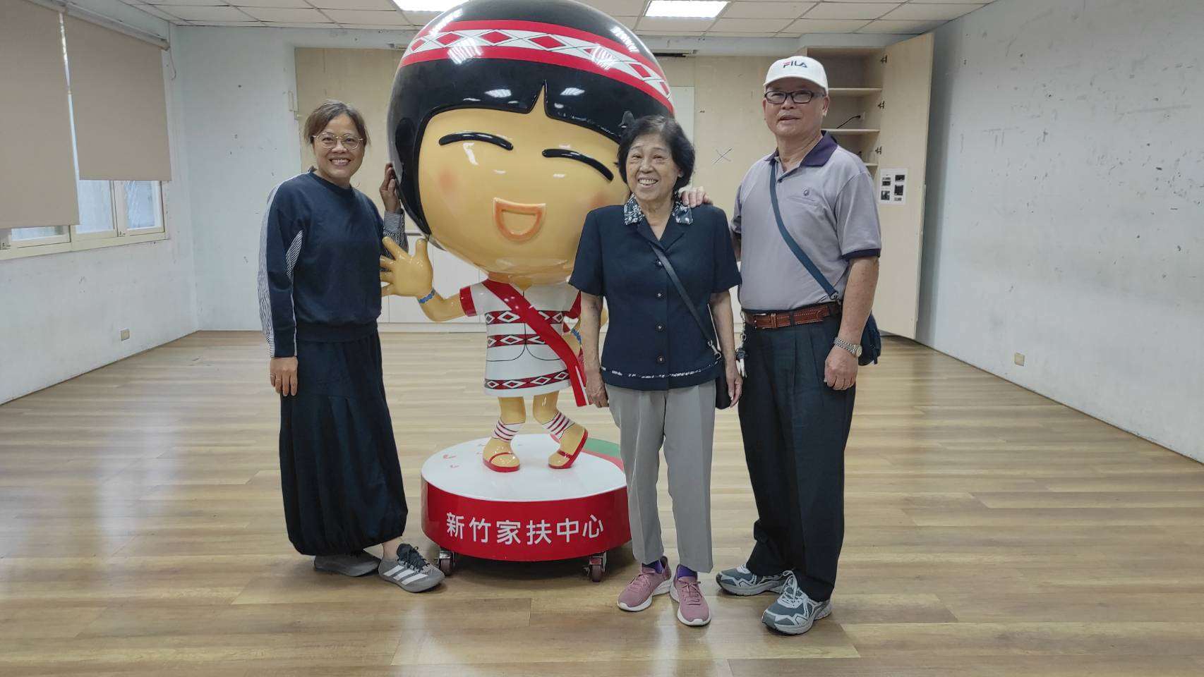 寄養家庭的父母需要付出更大的愛心和耐心