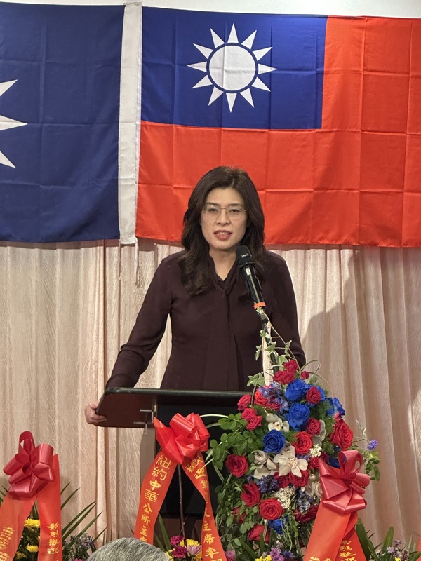 PF
鄭麗文出席紐約僑宴
國民黨主席鄭麗文出席在紐約法拉盛舉行的僑宴，期
間發表演說。
中央社記者廖漢原紐約攝　115年6月8日