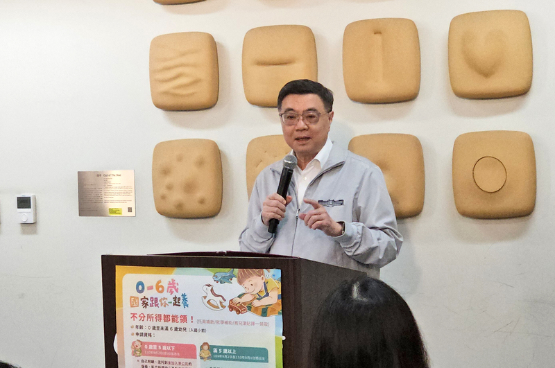 台灣邁入超高齡社會，失智症照護議題日益受到關注。行政院長卓榮泰10日到基隆市七堵靈糧堂失智症團體家屋訪視。資料照。