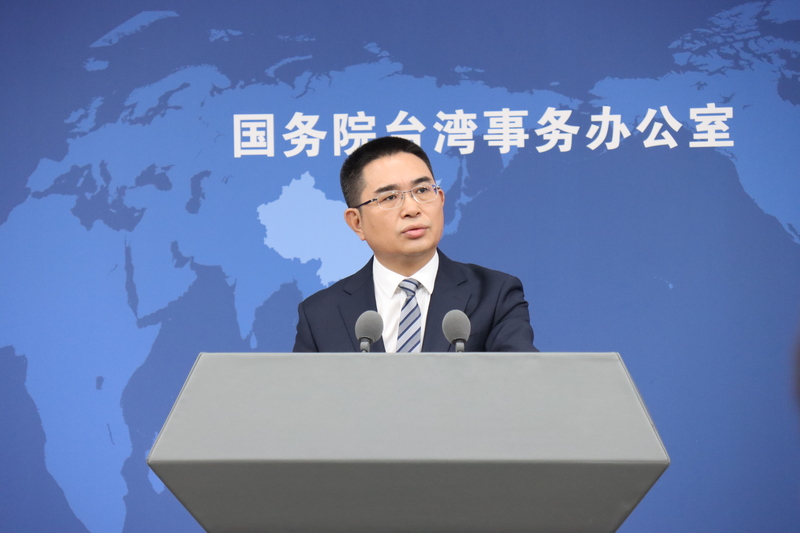 中國國台辦發言人陳斌華17日在例行記者會上回應提問，表示絕不允許非法中介利用兩岸交流謀取不當利益。