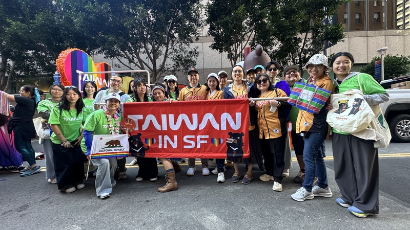 舊金山同志大遊行，台灣擴大參與，觀光署與駐舊金山辦事處團隊參與。