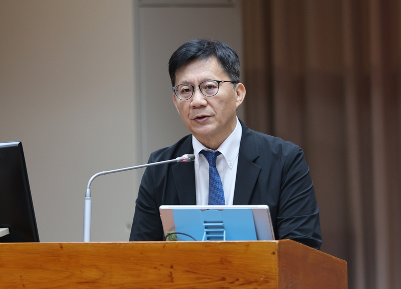 立法院教育及文化委員會29日召開審查會，教育部次長張廖萬堅列席備詢。