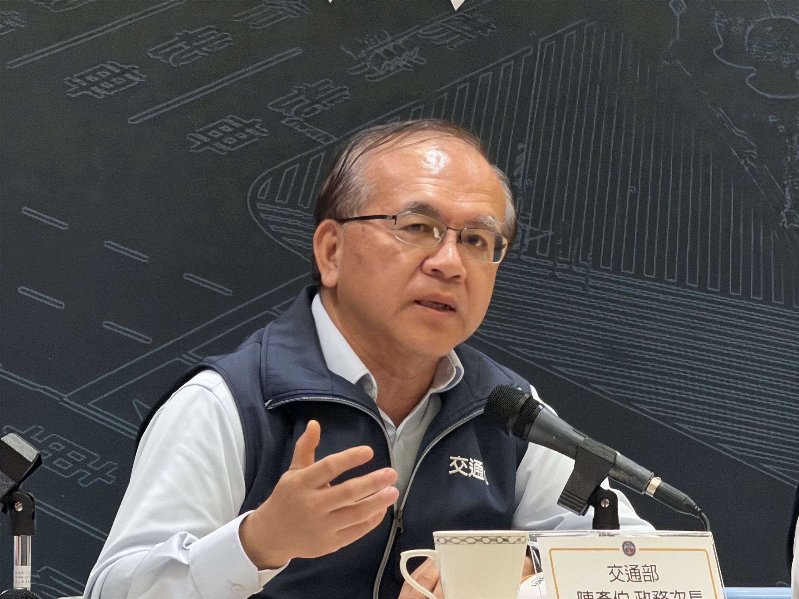 交通部政務次長陳彥伯29日強調，首度將毒駕納入道安統計數據，是為了宣示毒駕零容忍的決心。(吳琍君攝)