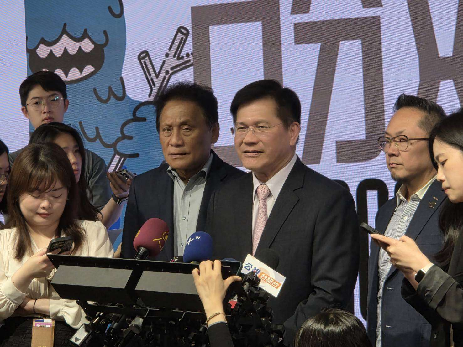 外傳史瓦帝尼有意轉與中國建交，外交部長林佳龍12日駁斥，強調台史邦誼非常穩固。(江昭倫 攝)