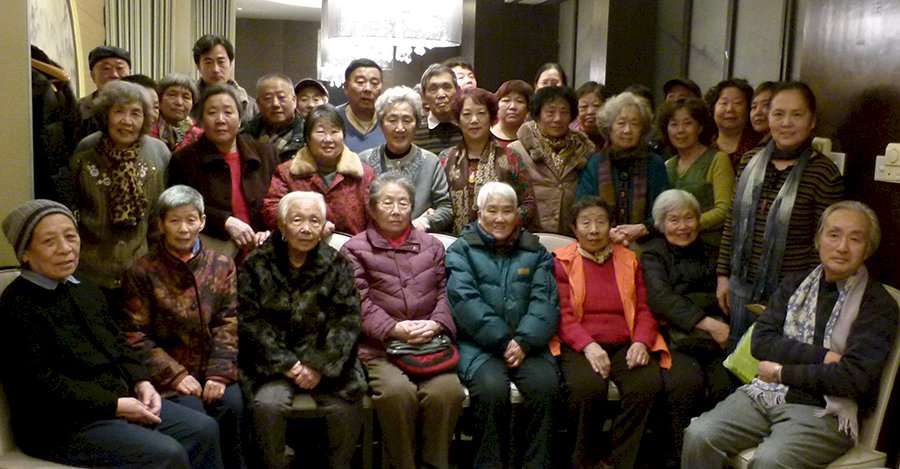 今年是六四天安門事件37週年。在此前夕，當年罹難者家屬組成的「天安門母親」發表週年祭文，呼籲中共當局公布六四真相，賠償難屬及追究擔責者的法律責任。圖為「天安門母親」團聚合影。(資料照/取自「天安門母親」官網)