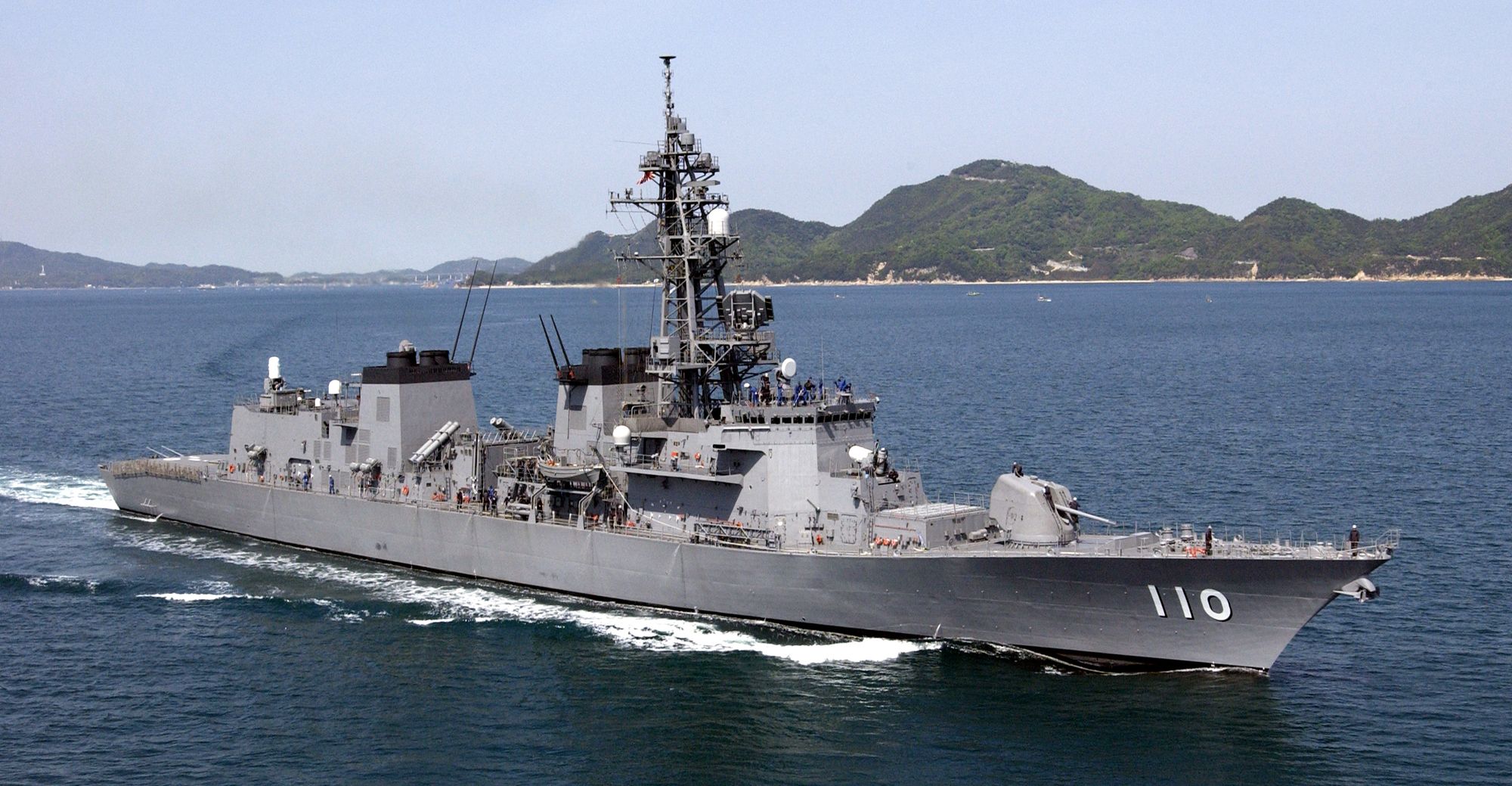 圖為日本海上自衛隊護衛艦「高波號」。 (圖:取自日本海上自衛隊網頁)