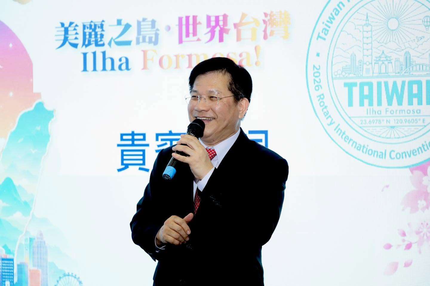 外交部長林佳龍今天(14日)陪同總統賴清德出席國際扶輪年會，強調扶輪社精神與「總合外交」方向相通，盼建立平等互惠的夥伴關係，讓世界更認識台灣。(圖取自林佳龍粉專)