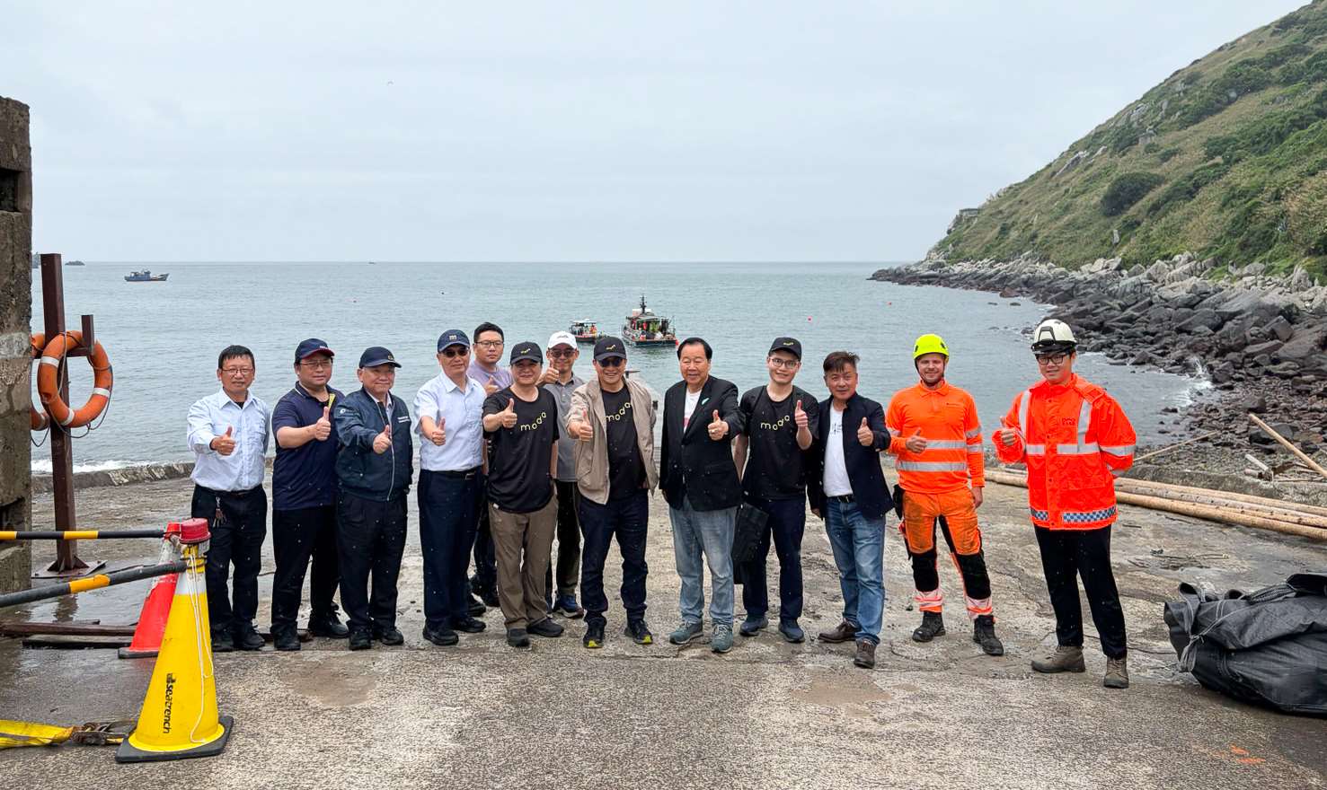 數發部赴東引視察台馬四號海纜佈建情形。(圖：數發部)