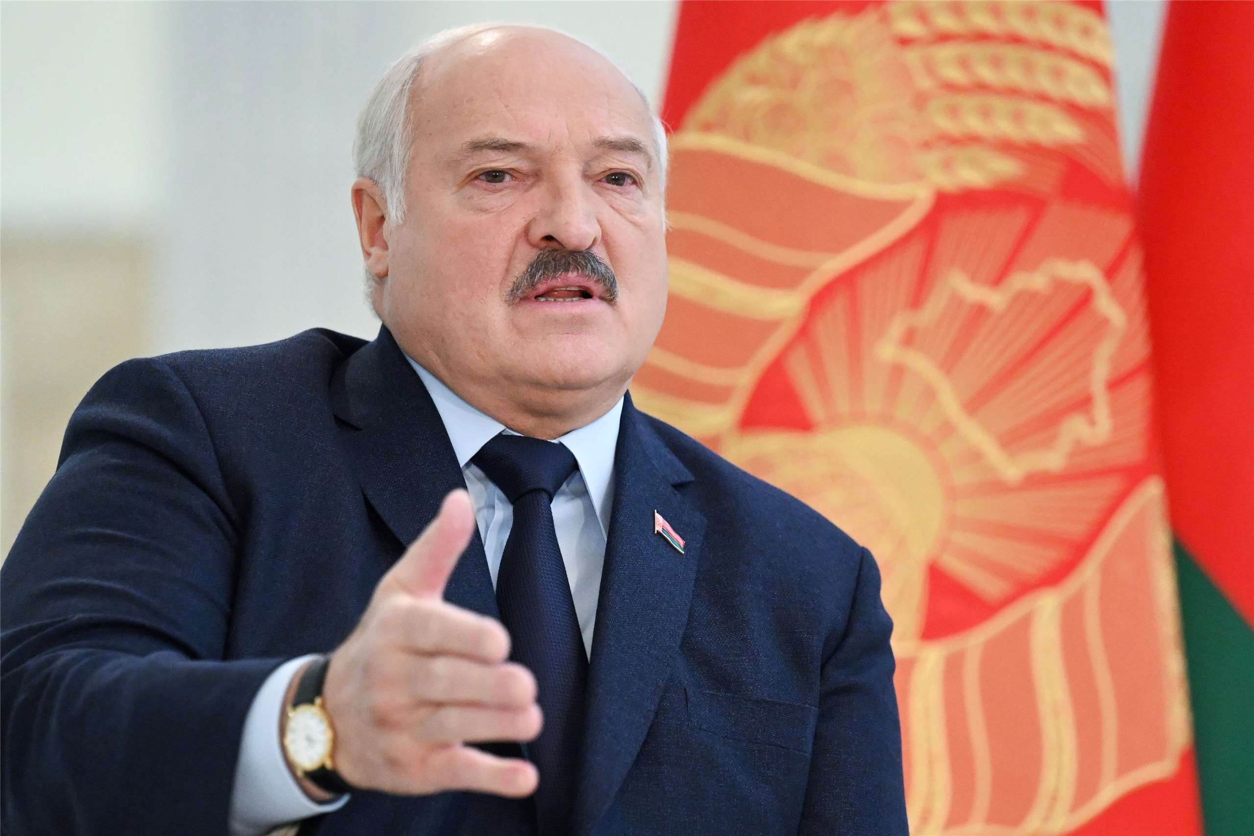 白俄羅斯總統魯卡申柯(Alexander Lukashenko)在北京與中國國家主席習近平會談。 (檔案照)
