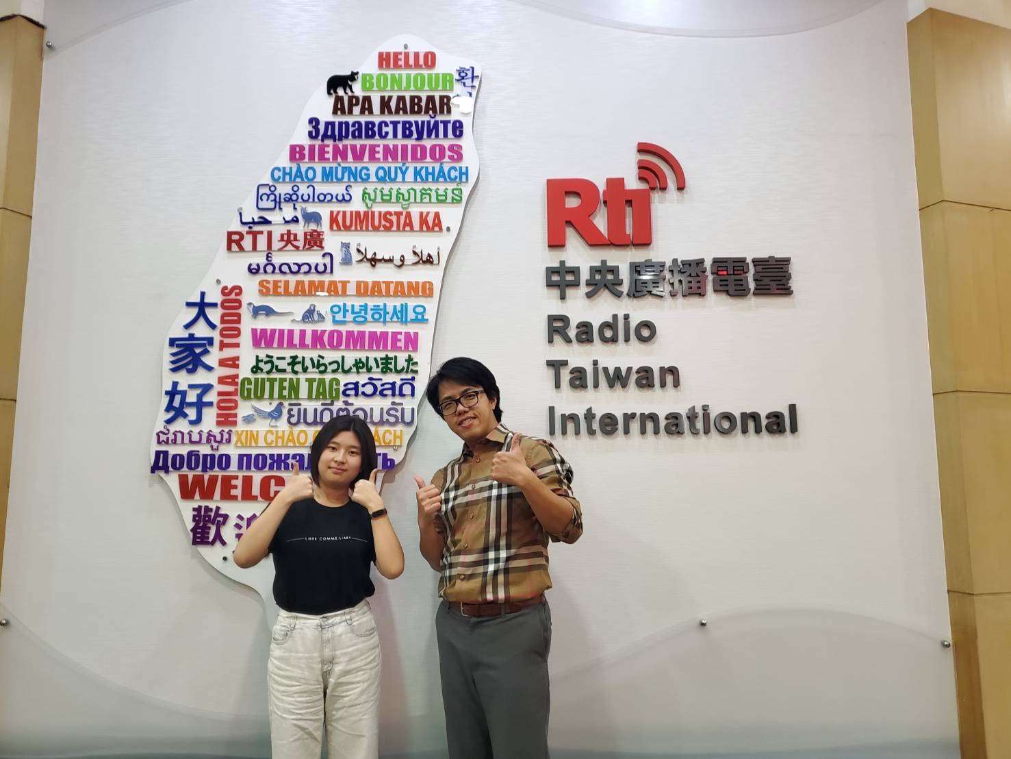 《臺灣夜市 Taiwan Yes》主持人曾偉旻，專訪基隆二信高中學生 張語宸