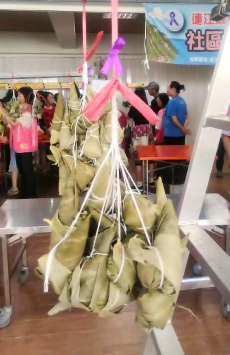 形狀酷似甜筒，在馬祖當地被稱為「甜筒粽」。(圖：鐵板社區發展協會提供)