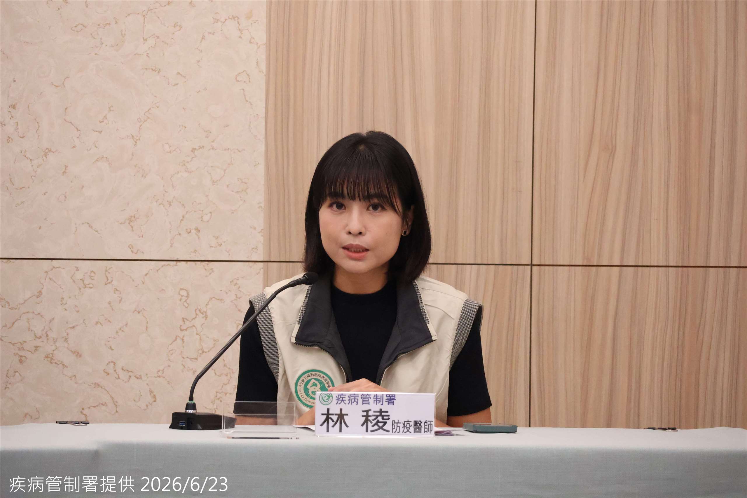 疾管署防疫醫師林稜23日表示，弓形蟲可經貓糞傳染，應避免生食並落實手部衛生。(疾管署提供)