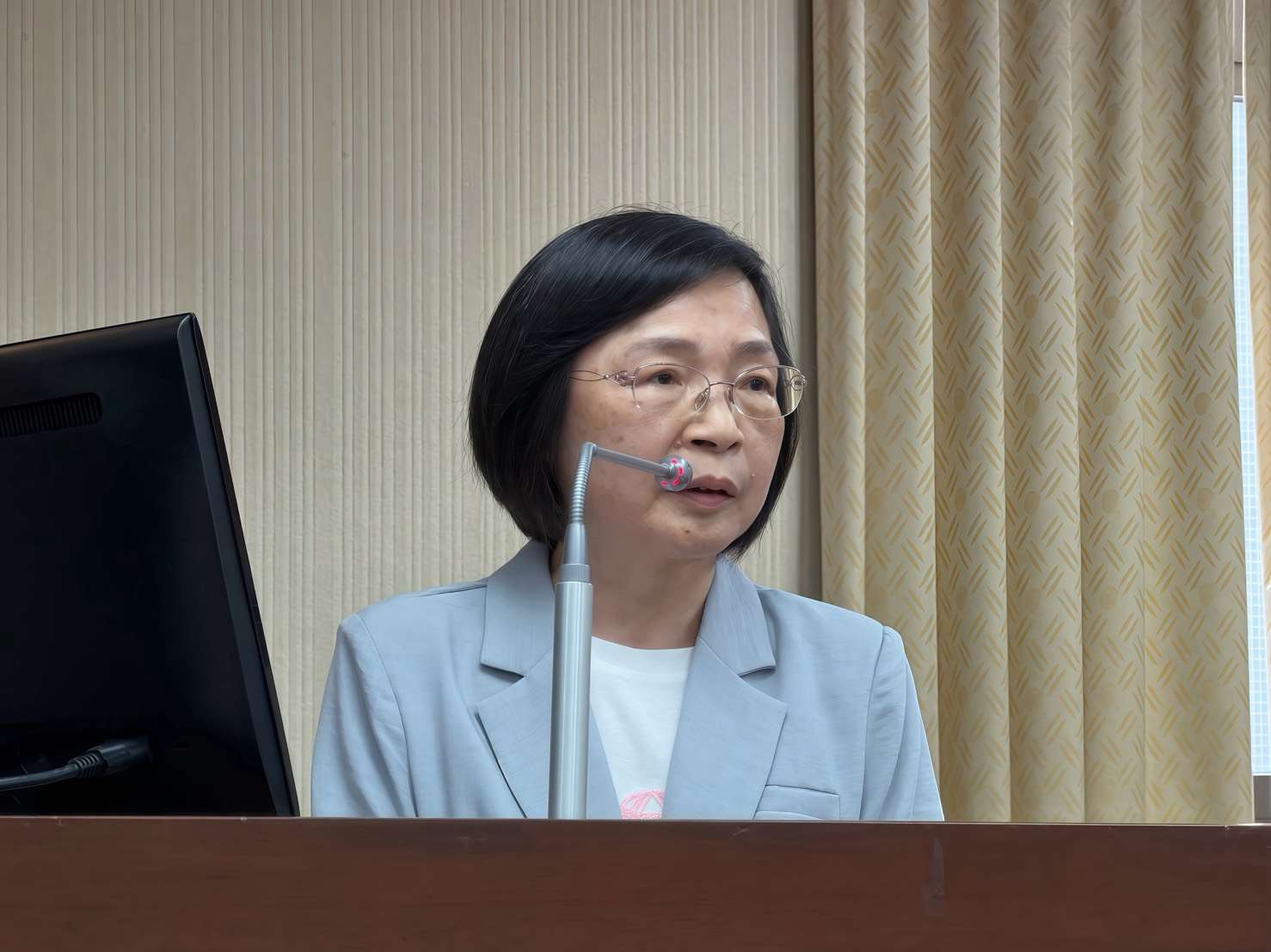 中央選舉委員會副主任委員被提名人沈淑妃。(鄭佑漢 攝)