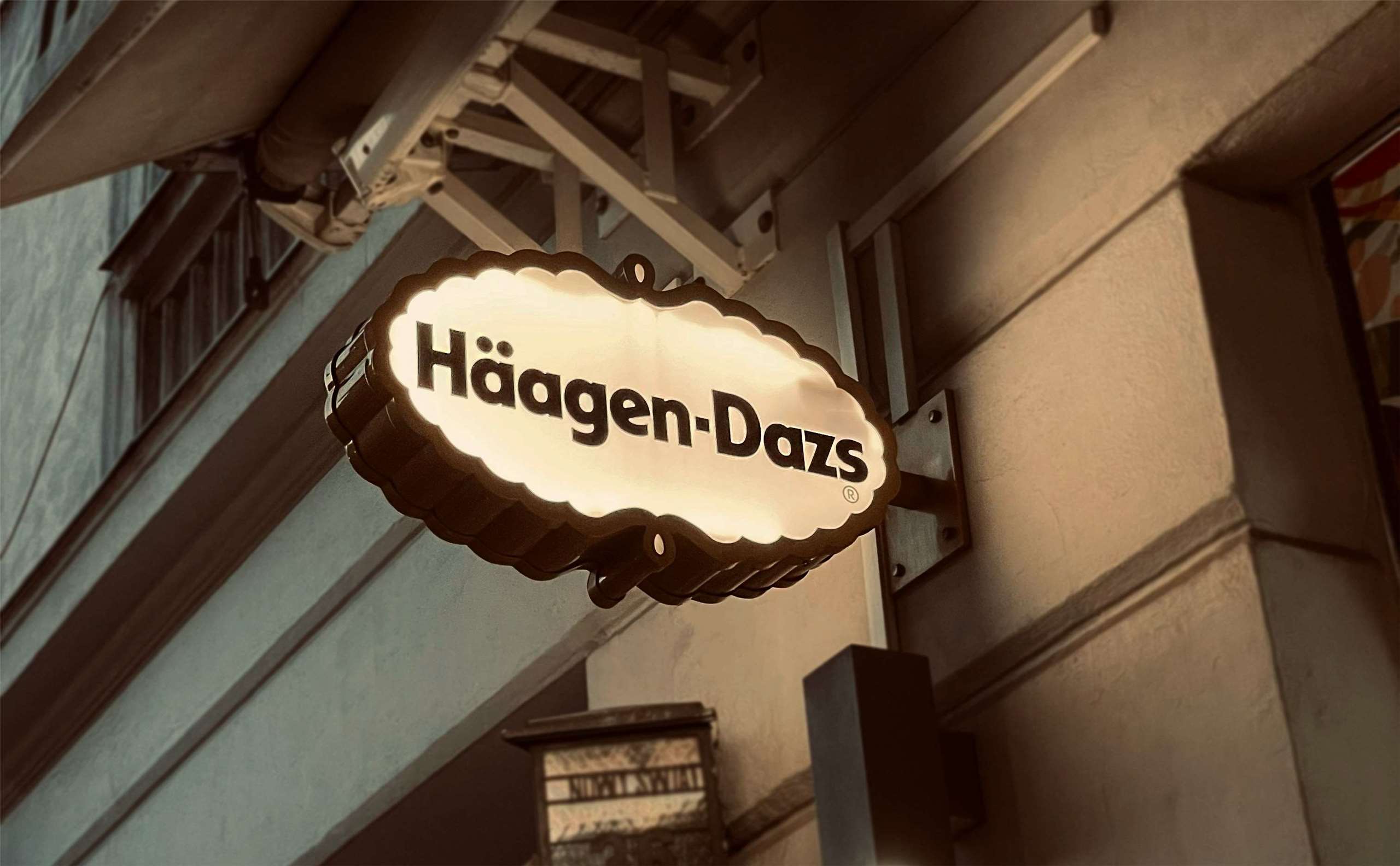 哈根達斯(Haagen-Dazs)中國門市業務將出售，由連鎖茶飲「檸季」接手。示意圖。(圖：Dan Ojog / Unsplash圖庫)