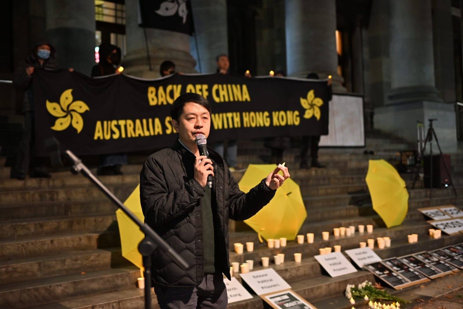 香港前民主派立法會議員許智峯2021年在臉書發文呼籲民眾在選舉中投白票，以表達對政府的不滿。(FB@許智峯 Ted Hui Chi Fung)
