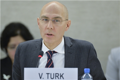 聯合國人權事務高級專員圖克(Volker Turk)本月稍早在日內瓦向聯合國人權理事會發表談話時，呼籲廢除「民族團結進步促進法」。(UN Photo / Jean-Marc Ferré)