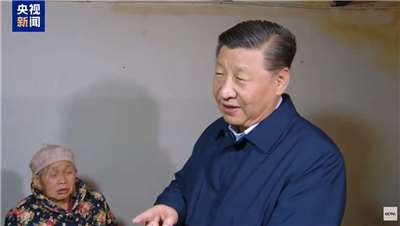 中國官媒央視15日刻意播出時長逾6分鐘的「共產黨員習近平」影片，以凸顯其黨性的方式變相為中共總書記習近平慶生。(翻攝央視影片)