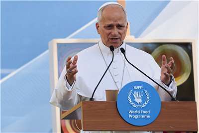 教宗良十四世(Pope Leo XIV)在聯合國世界糧食計劃署(World Food Programme)羅馬總部發表談話。