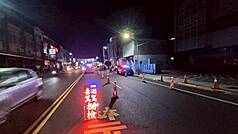 行政院會18日將通過新一波修法，增訂毒駕或拒絕毒測者，一律吊銷駕照，3年內不得考照，若毒駕致人重傷或死亡，則終身不得考照。