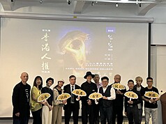第3屆香港人權作品展2日在二二八國家紀念館開幕，展覽主題為「保護、希望與抵抗」。
（華人民主書院協會提供）