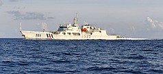 2艘中國公務船（圖）11日闖入太平島禁止水域。（海巡署提供）