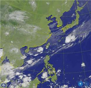 中央氣象署11日上午發布大雨特報，對流雲系發展旺盛，易有短延時降雨，嘉義至高雄地區防局部大雨發生。(圖:交通部中央氣象署)