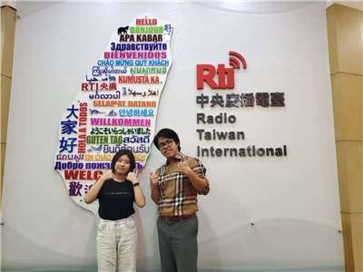 《臺灣夜市 Taiwan Yes》主持人曾偉旻，專訪基隆二信高中學生 張語宸