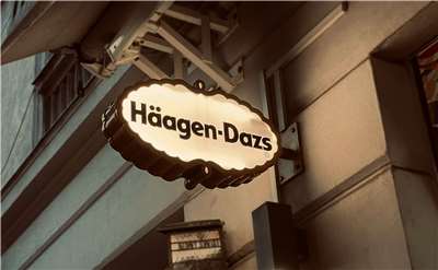 哈根達斯(Haagen-Dazs)中國門市業務將出售，由連鎖茶飲「檸季」接手。示意圖。(圖：Dan Ojog / Unsplash圖庫)