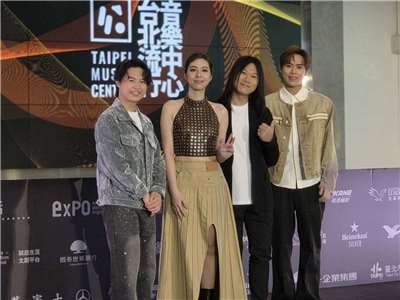 JAM JAM ASIA亞洲音樂節首波卡司3日正式曝光，告五人驚喜預告首度與五月天瑪莎(右二)同台演出。(江昭倫 攝)