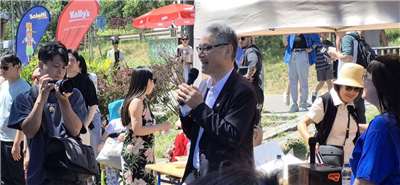 駐奧地利代表劉玄詠(中)參與2026歐洲台灣文化年的「台灣日」活動。(FB/@tecoaustria)