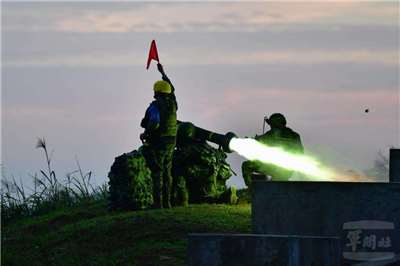 雲台操演首次納入標槍飛彈實彈射擊。（軍聞社實習記者吳宣諭攝）