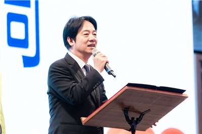 賴清德總統6日出席「新北市嘉義同鄉會」時表示，中國的威脅已成全球共同面對的問題，為了讓國家更安全，將持續推動國防自主及國防產業。(總統府提供)
