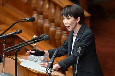 日相高市早苗內閣在最近實施的全國民調顯示，年輕族群支持率持續下滑，18歲到29歲支持率為45%，首度跌破50%。(AFP)